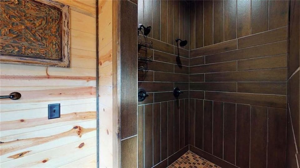 Downstairs Bathroom
