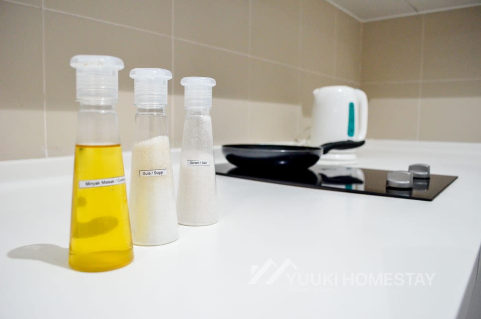 Bathroom amenities
