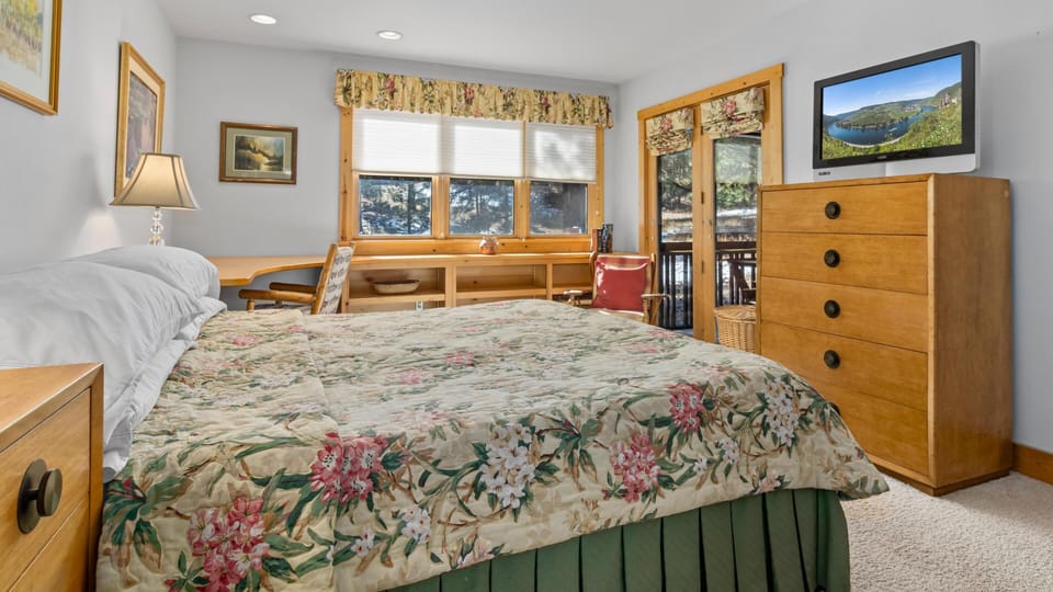 Master Bedroom King