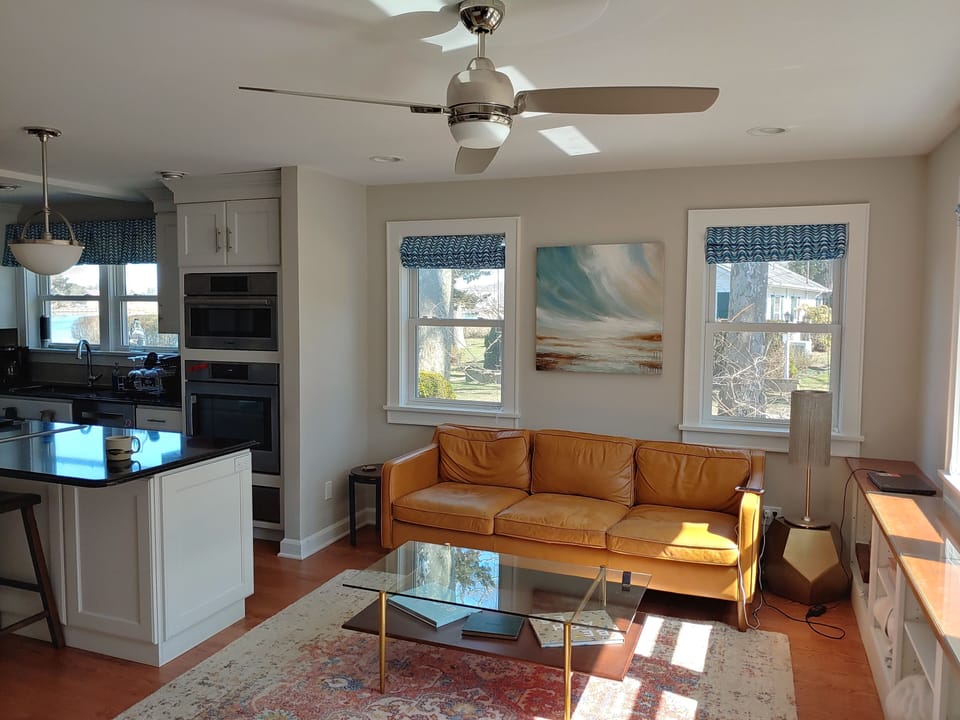 Den opens onto the kitchen - great for entertaining.