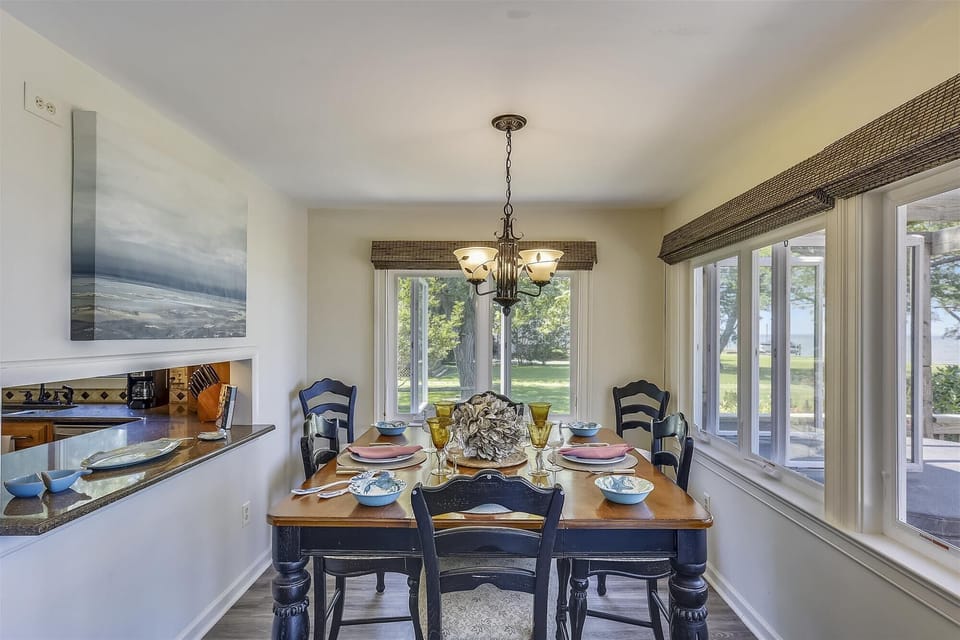 Dining Room Main Level