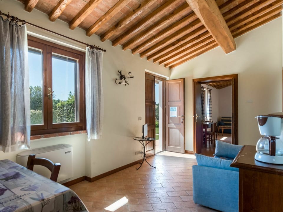 Property, Furniture, Wood, Table, Building, Window, Kitchen Appliance, Houseplant, Lighting, Interior Design