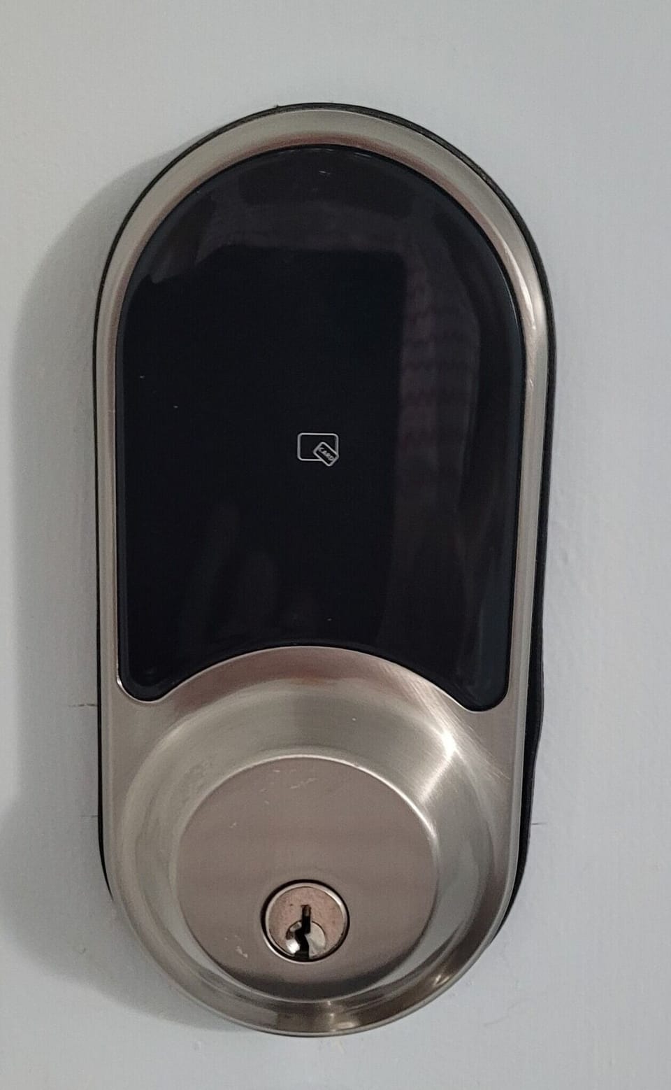 High security dead bolt lock,  Key Fob, 4 Digit Code or Key for  your safety.