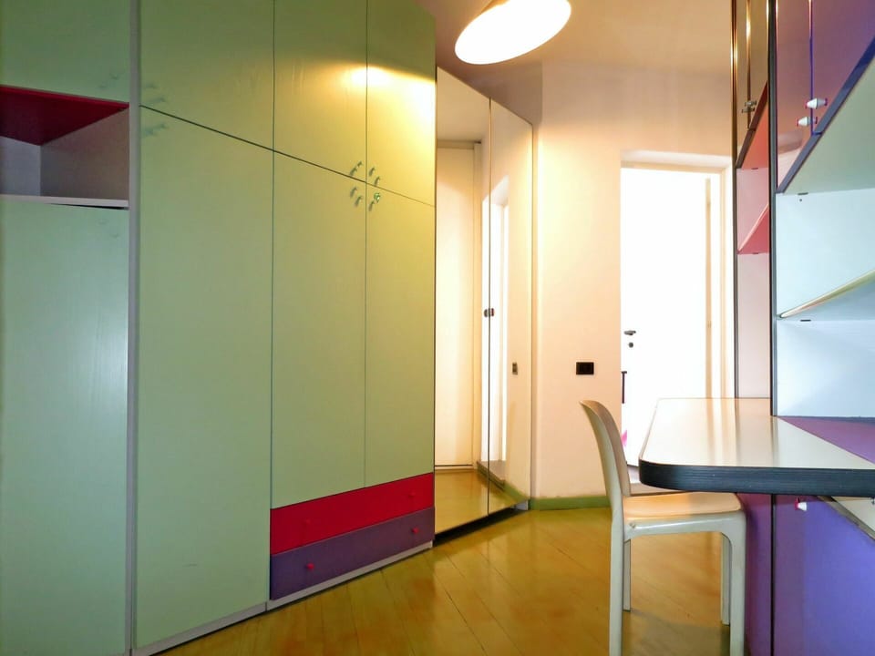 Property, Interior Design, Lighting, Orange, Architecture, Wood, Flooring, Hall, Floor, Wall