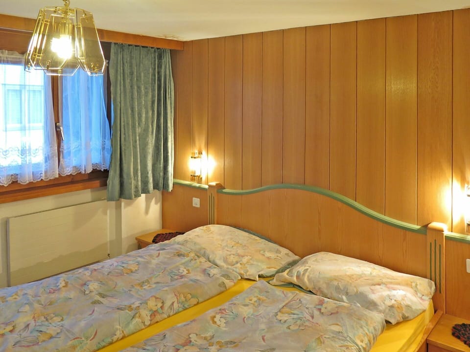 Bedroom, Bed, Room, Furniture, Bed Sheet, Property, Curtain, Bed Frame, Mattress, Bedding