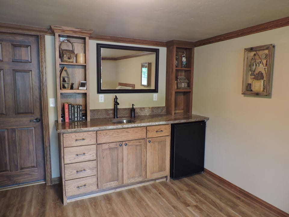 Wet bar downstairs level
