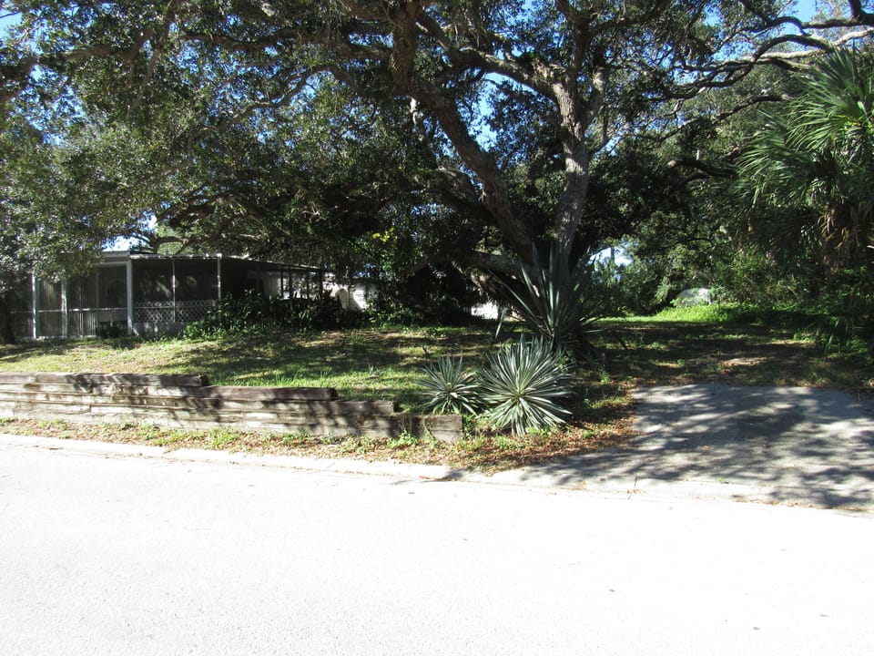 Access to rear of property 