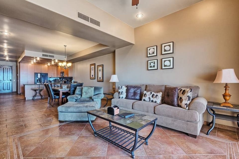 Living Area (1)