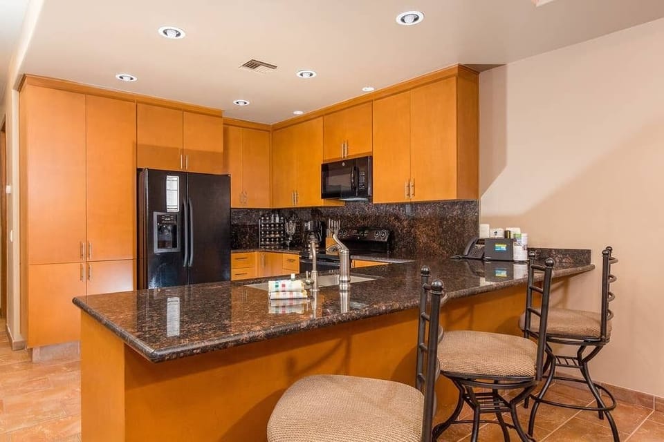 Kitchen (2)
