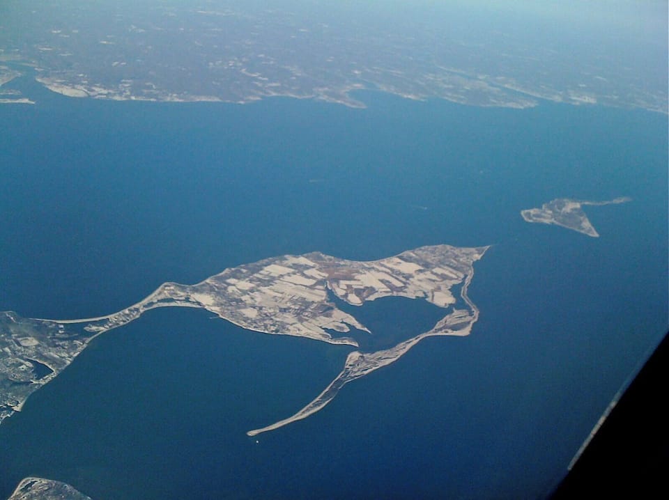 East Marion is 10 minutes from the New London CT Ferry.