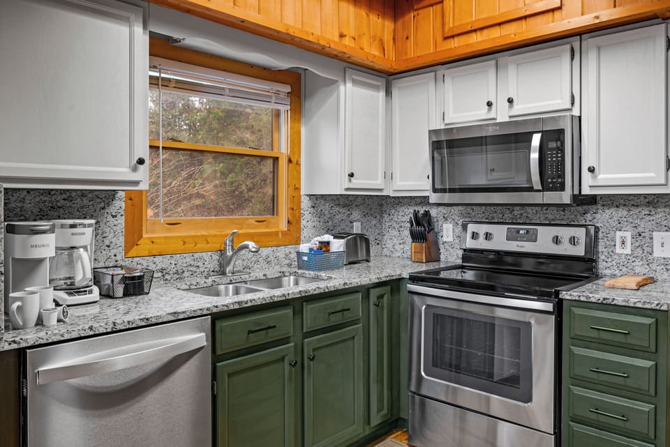 This kitchen was beautifully and tastefully remodeled. 