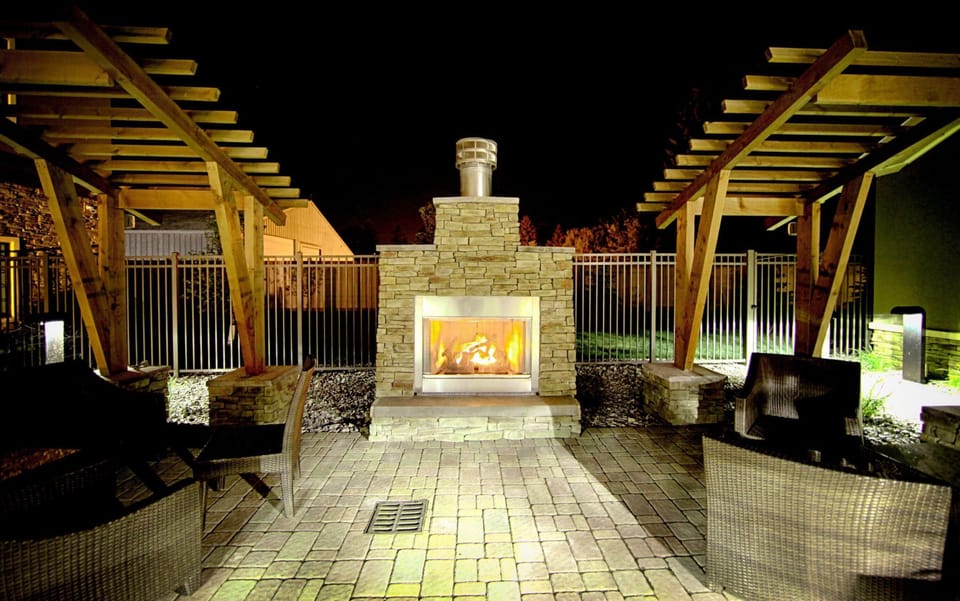 Experience the picturesque atmosphere at this amazing property.