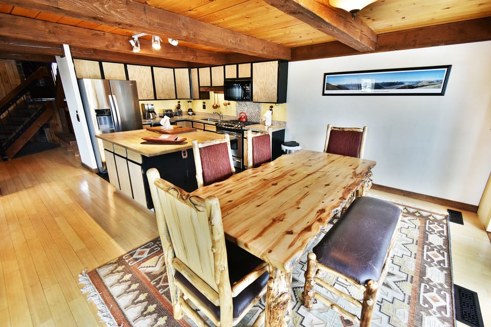 Dining and Kitchen Area - Dining and Kitchen Area