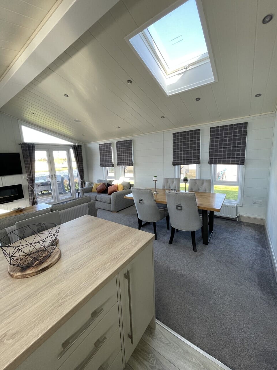 From the Kitchen to thwe Dining Area