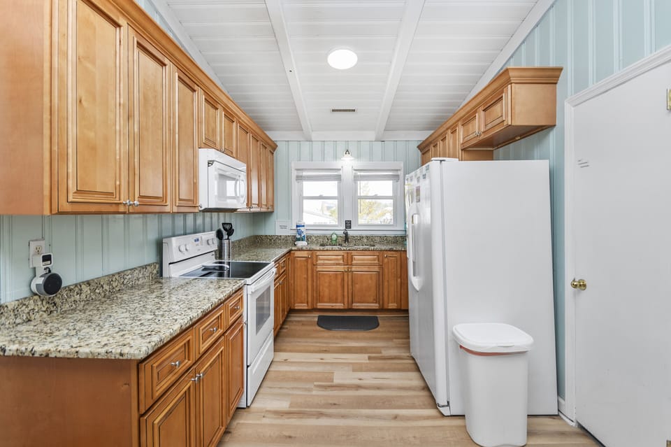 Large kitchen with plenty of counterspace