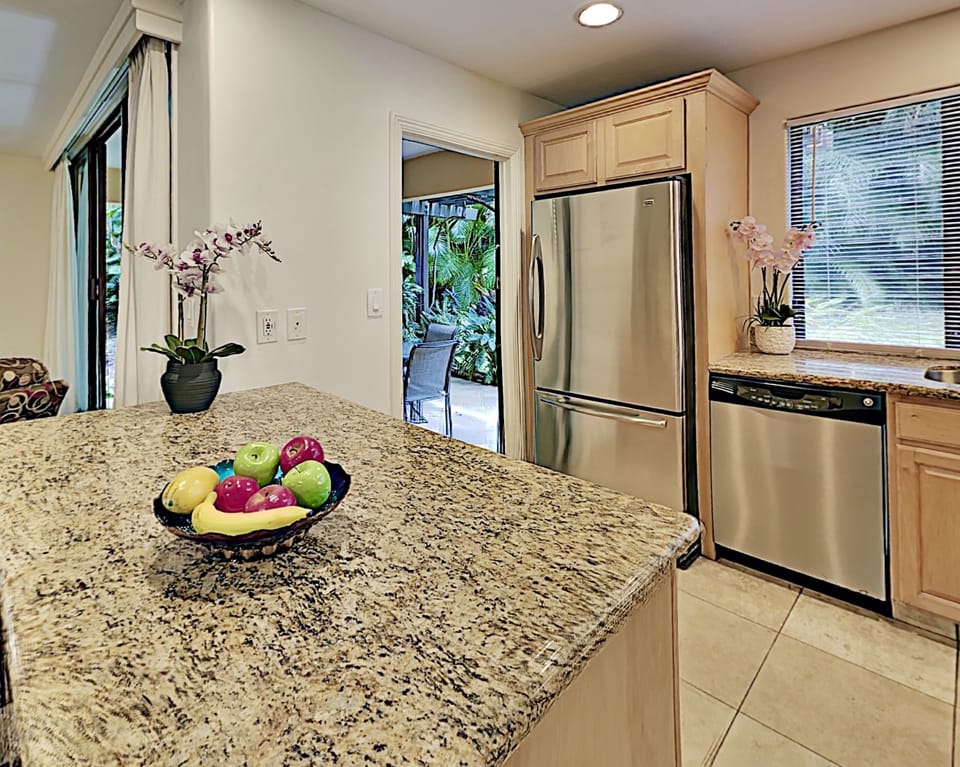 Kitchen - Granite counter tops and all the appliances you will need