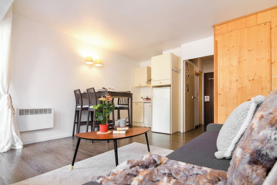 Living and dining room