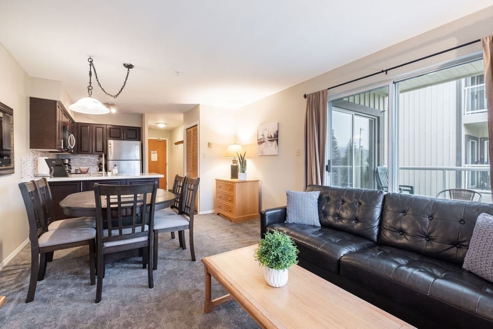 Property #203: Open floor plan