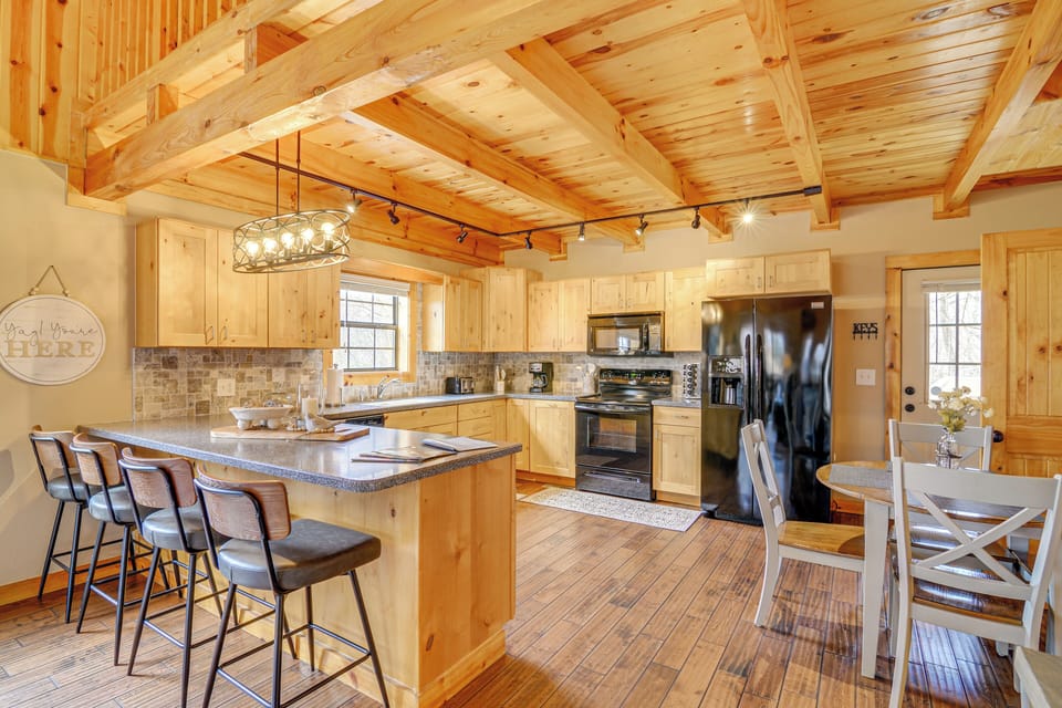 Kitchen | Cooking Basics | Breakfast Bar Seating | Keurig Coffee Maker