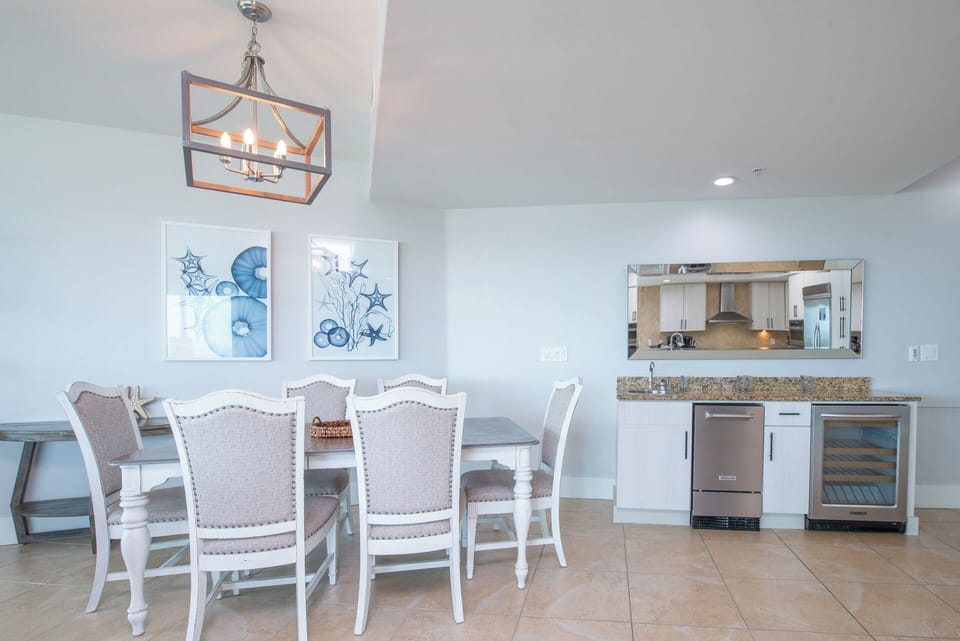 Caribe Resort C1215 Dining