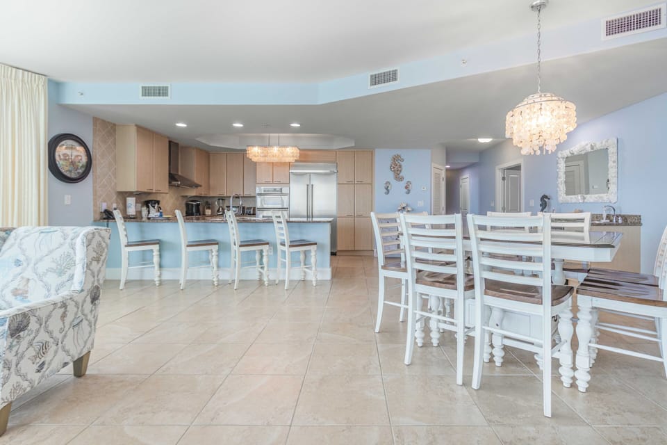 Caribe Resort C610 Dining Room