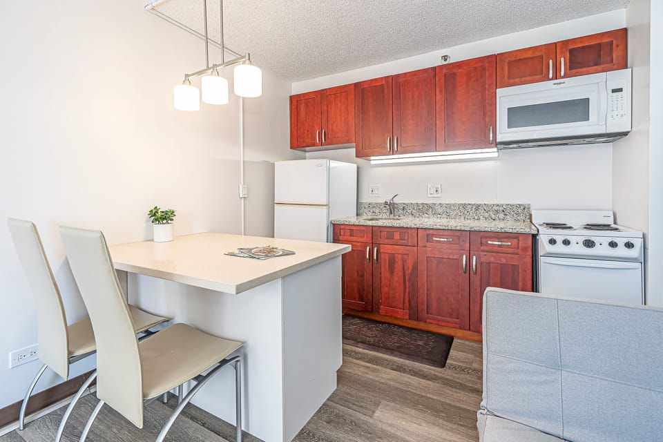 Small Dining Area to Enjoy Your Home Cooked Meals - Small Dining Area to Enjoy Your Home Cooked Meals