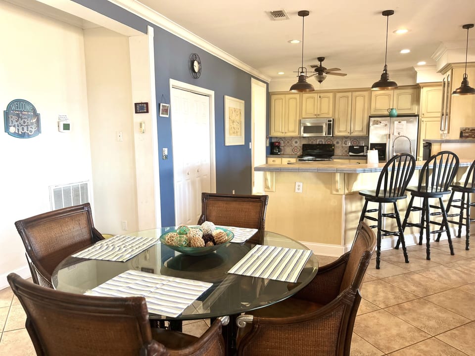 Breakfast table