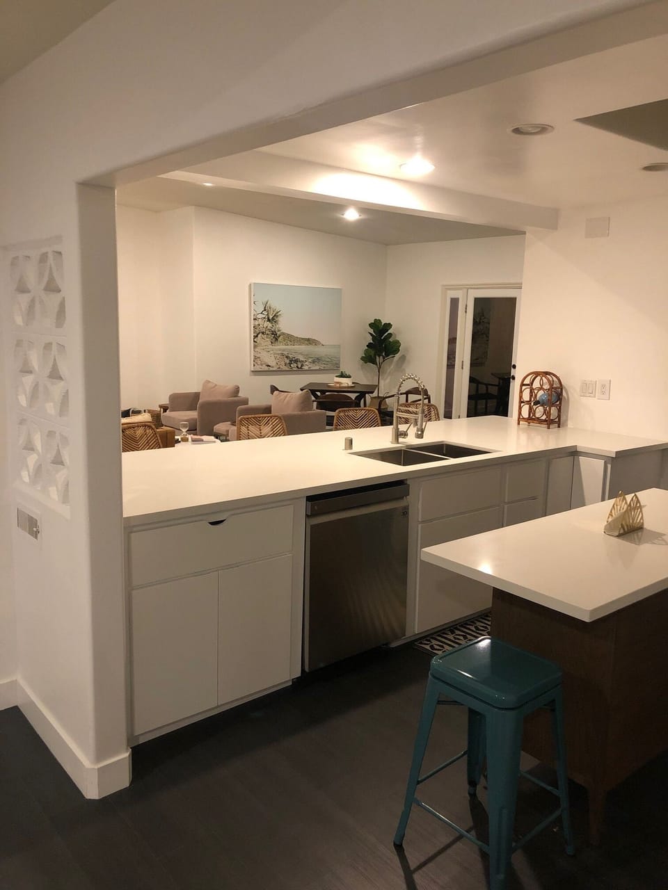 Kitchen to living room