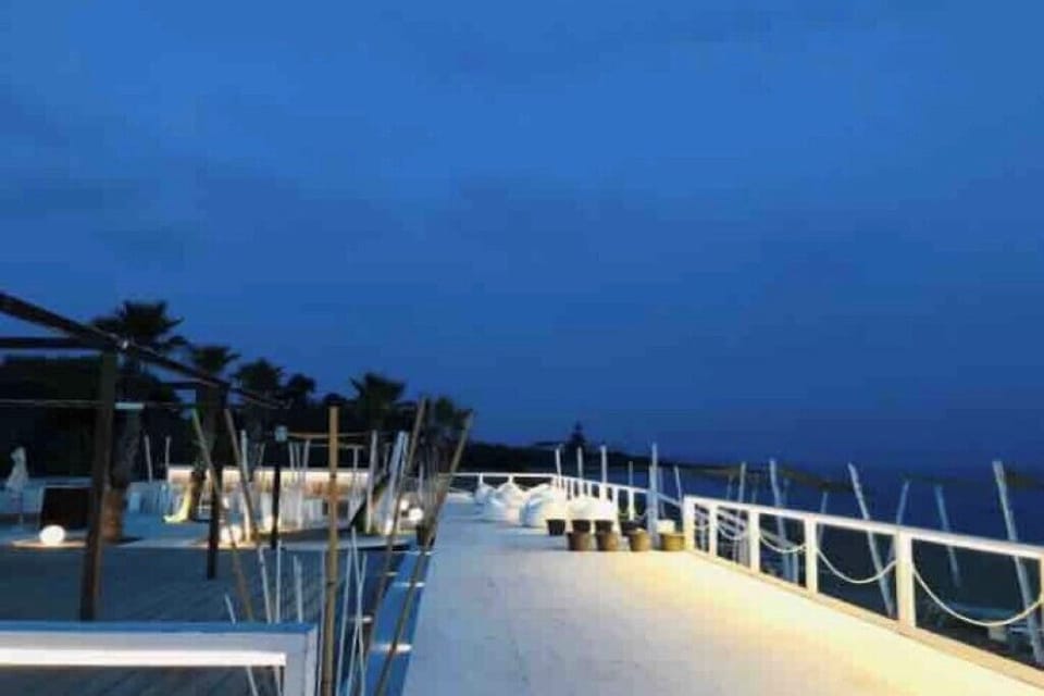 Aperitivo al Titanic - Playa Grande