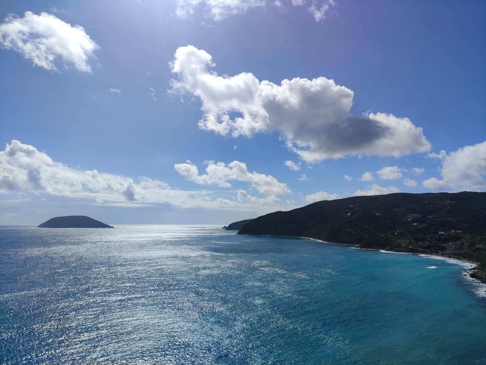 Panoramic View of the Natural Bay – Stunning coastal scenery with endless sea and sky.