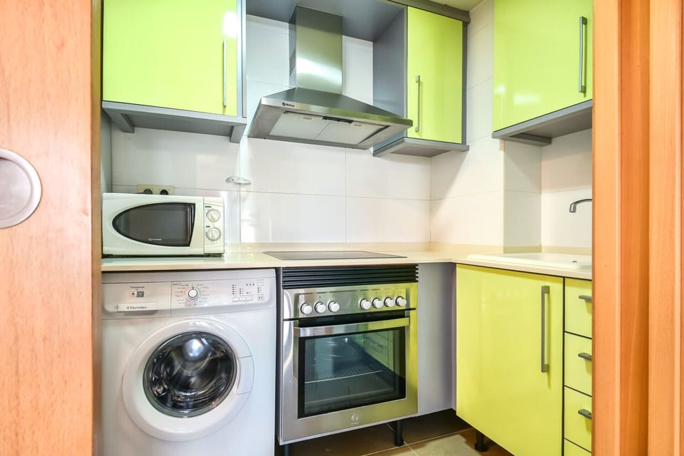 Kitchen of the Borumbot apartment in the centre of Calpe
