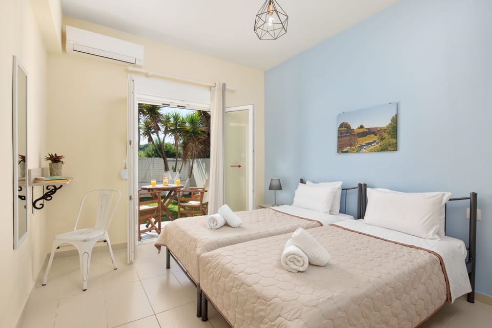 Super stylish en%2Dsuite twin room No 3