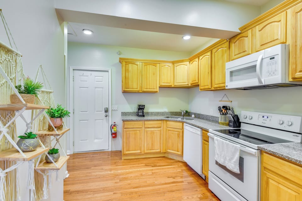 Kitchen | Drip Coffee Maker | Dishwasher