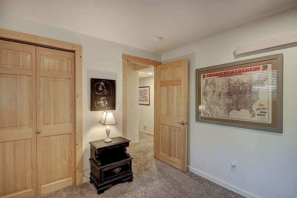 Bunk Room