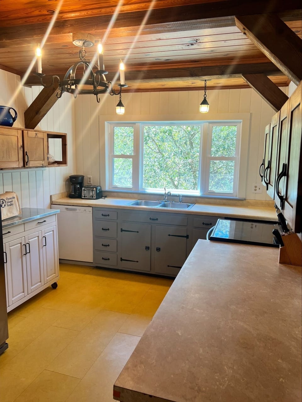 Kitchen Alt View