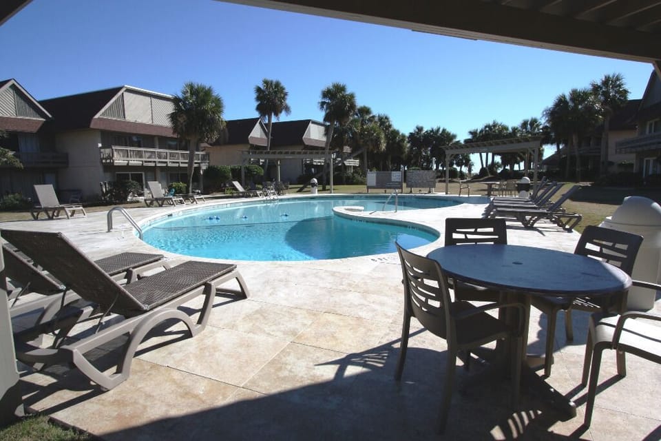 Private pool