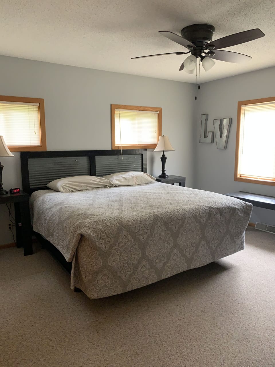 Main floor King bedroom