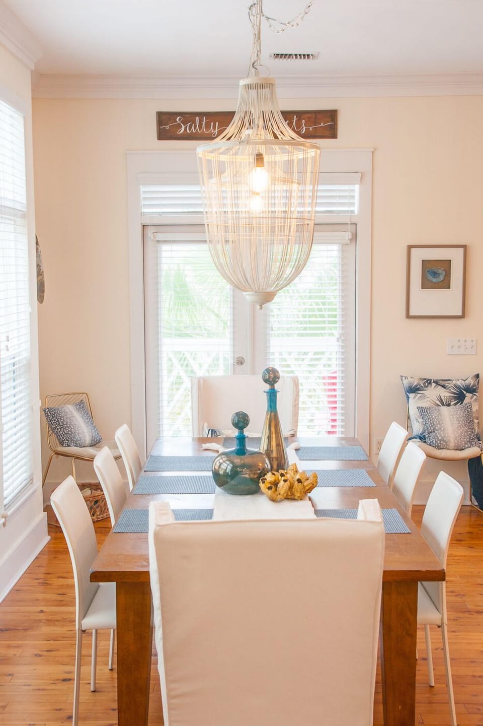 Large 8-personal dining table plus 4 seats at the kitchen bar for all your meals