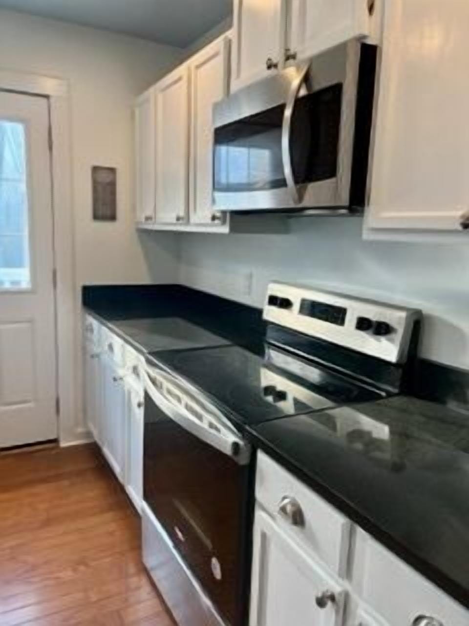 Dishes & cookware provided.