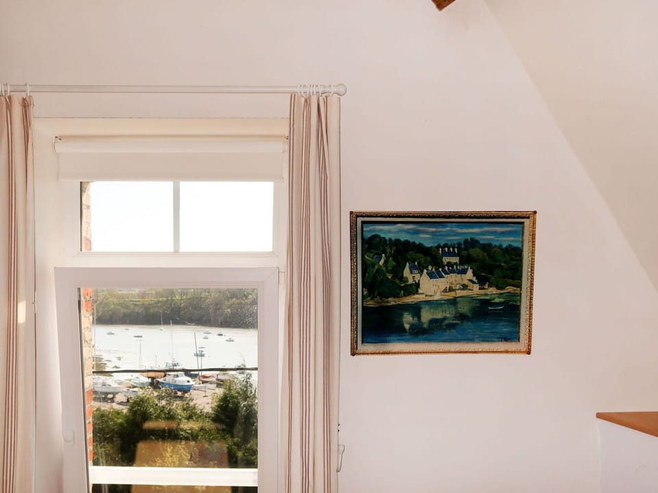 Room, Wall, House, Window, Interior Design, Home, Tree, Painting, Building, Architecture