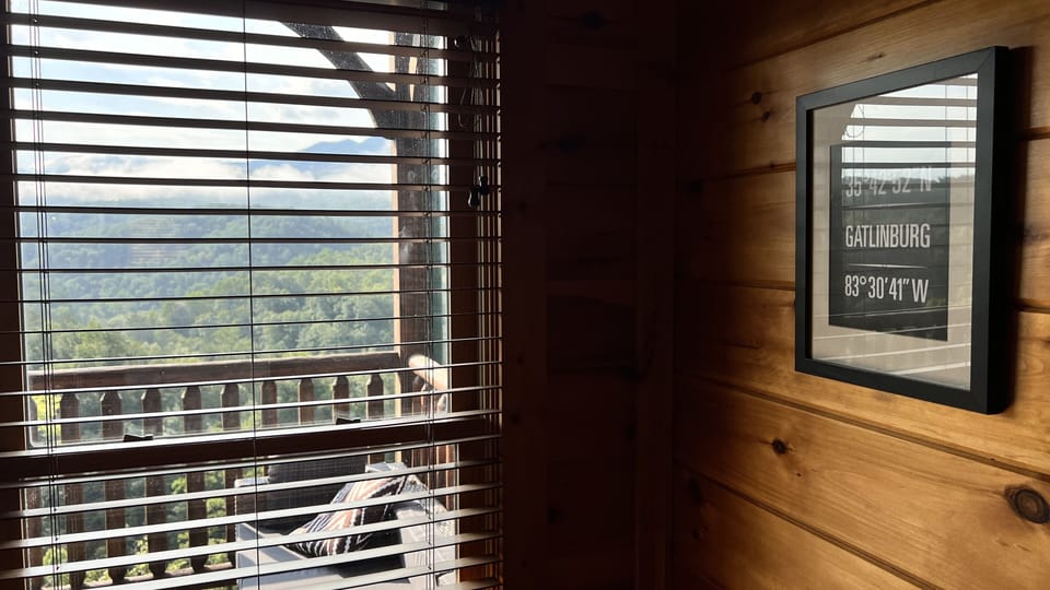 Why do they call them the Smoky mountains you ask?