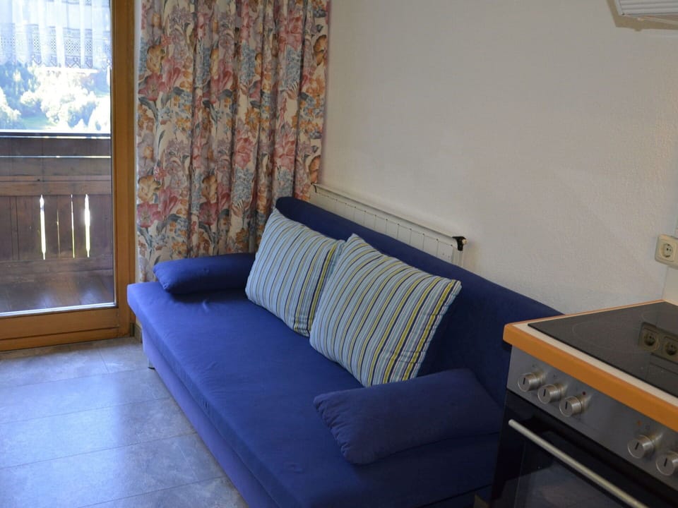 Furniture, Comfort, Azure, Wood, Building, Couch, Interior Design, Bed Frame, House, Flooring