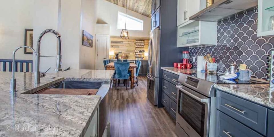 Gorgeous granite and high end appliances.