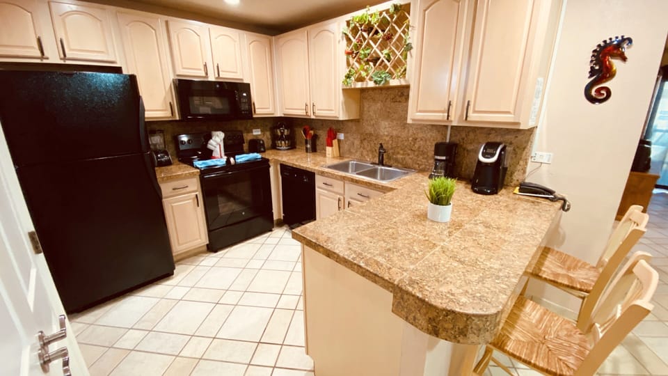 Kitchen 3
