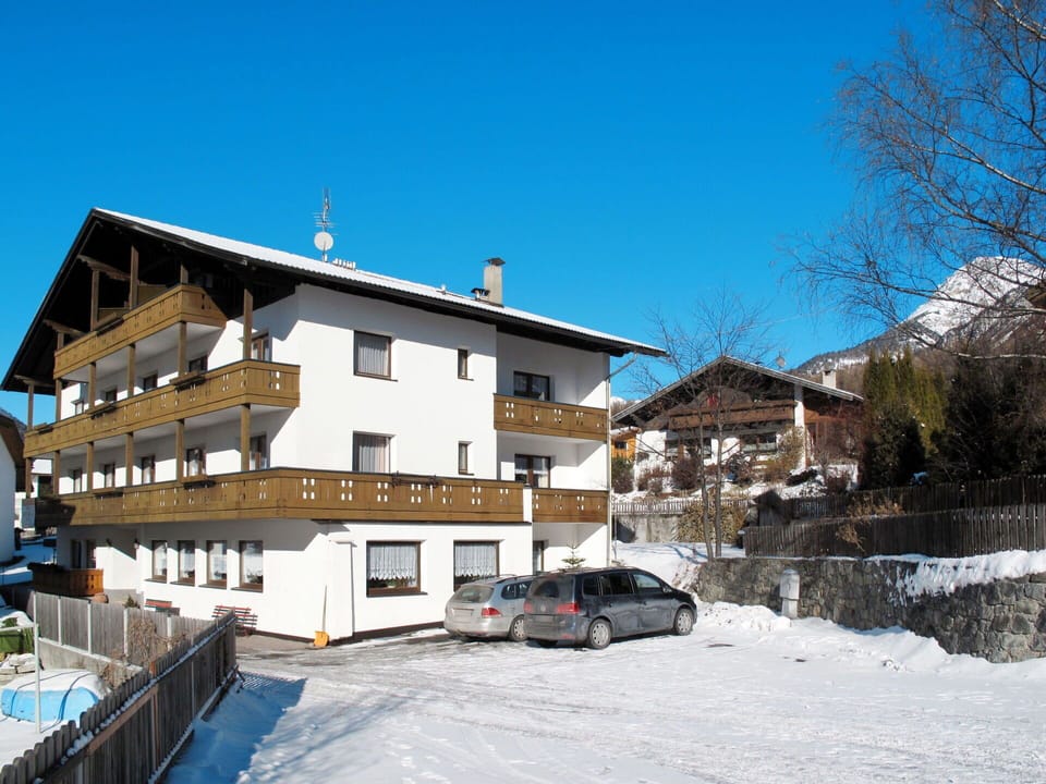 Snow, Winter, Property, House, Sky, Town, Building, Neighbourhood, Home, Residential Area