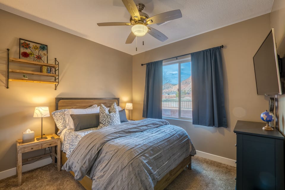 Queen Guest Bedroom