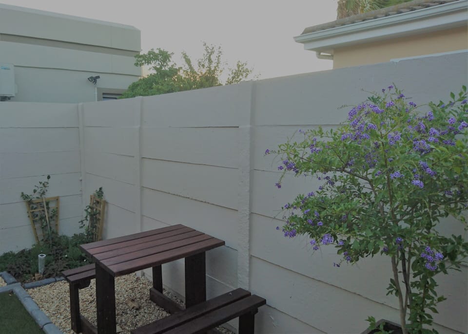 outside seating area in enclosed courtyard