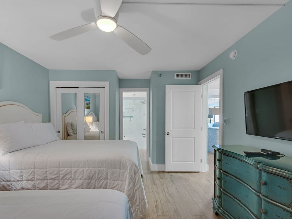 Bedroom 2 with Flat Screen TV