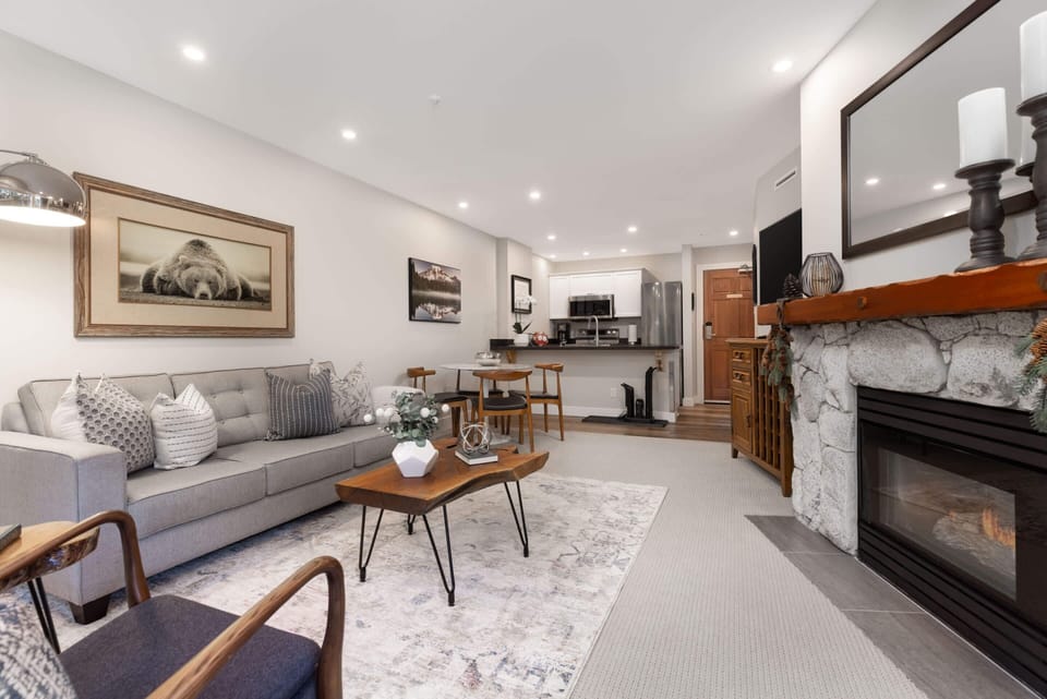 Snuggle up by the fire place or watch your favourite shows on Netflix.