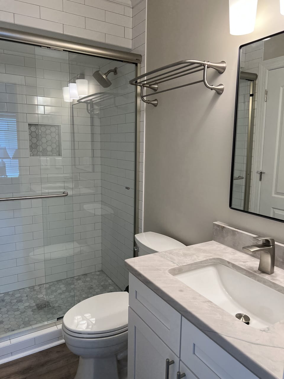 Fully renovated bathroom for guest rooms - en suite and hall entrance
